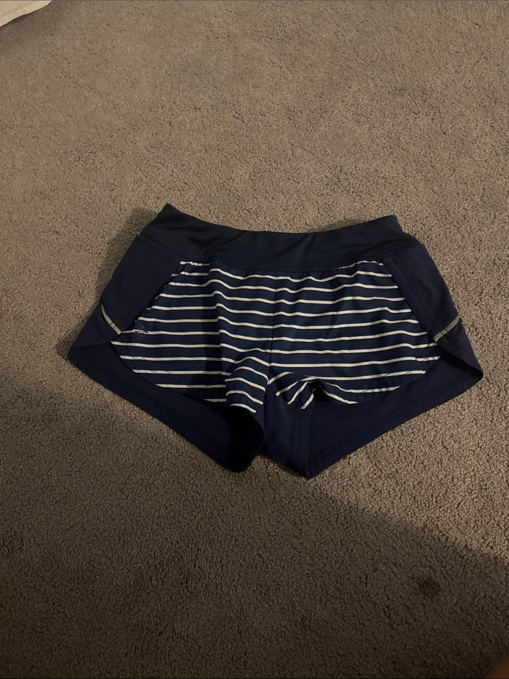 Women's Navy Striped Active Shorts (kids 10 but fits like lululemon xxs)